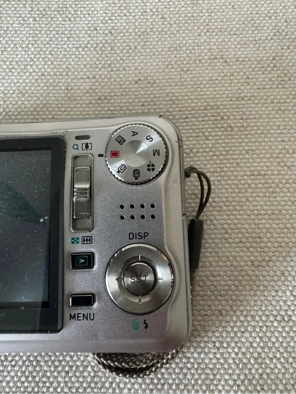 Casio Exilim EX-V7 Compact Digital Y2K Camera 7.2MP Digicam Slim Silver-WORKS